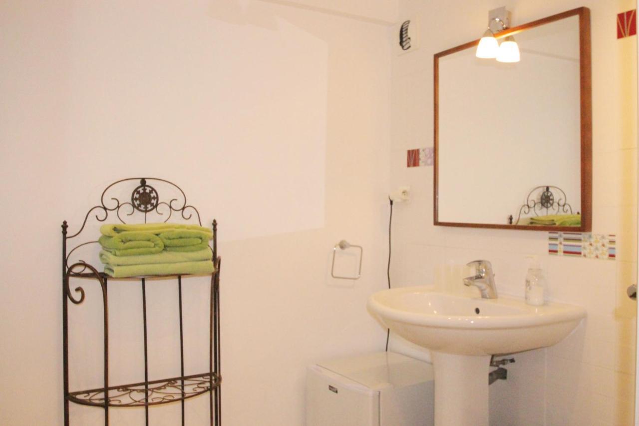 Villa Ghiatone Pietrosella Esterno foto